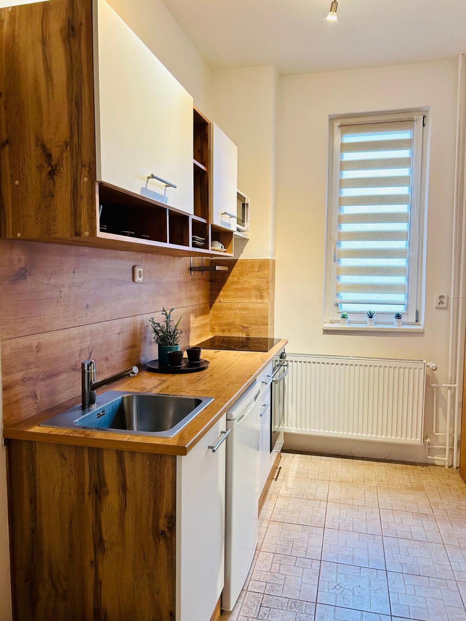 Studio Apartment Bluebell Bratislava Bagian luar foto